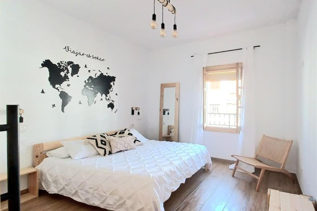 Limerencia: Tu Hogar En Este Blanco Pueblo フリヒリアナ エクステリア 写真